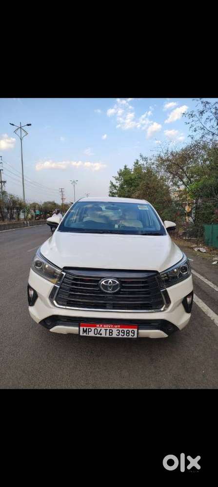 Toyota Innova Crysta 2.4 G Mt 7 Str, 2022, Diesel