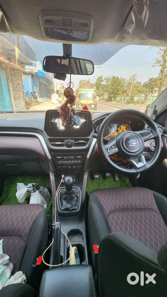 Maruti Suzuki Grand Vitara Petrol 30000 Km Driven With  Vip Number