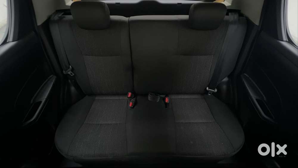 Maruti Suzuki Swift 1.2 Lxi (o), 2015, Petrol
