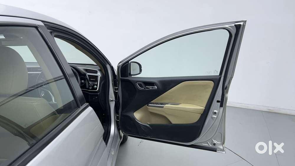 Honda City I-vtec Cvt Zx, 2017, Petrol