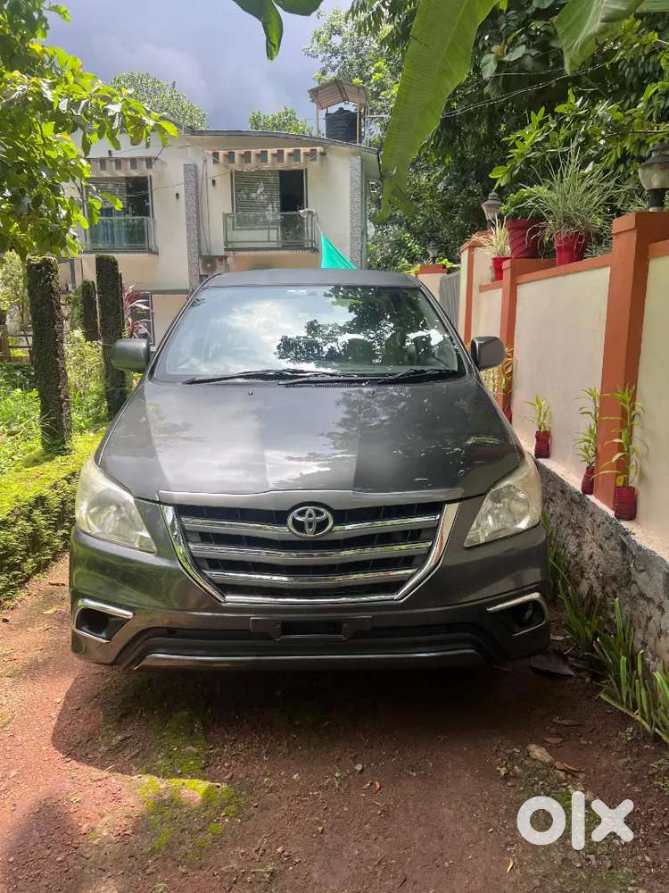 Toyota Innova Diesel 2012