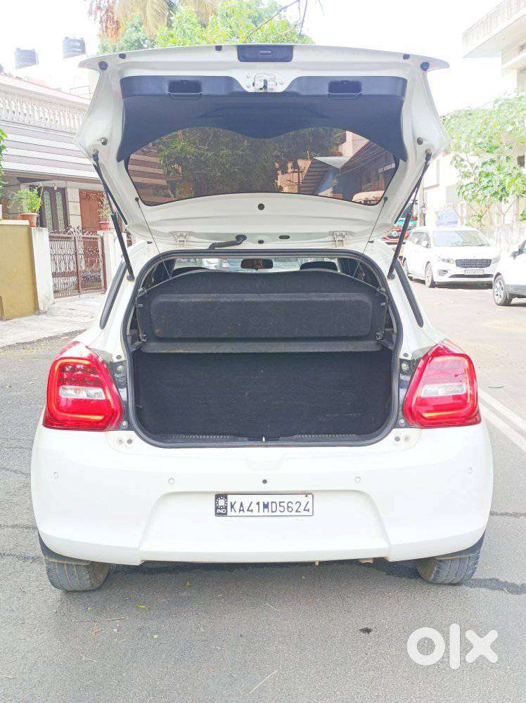 Maruti Suzuki Swift Vvt Vxi, 2022, Petrol