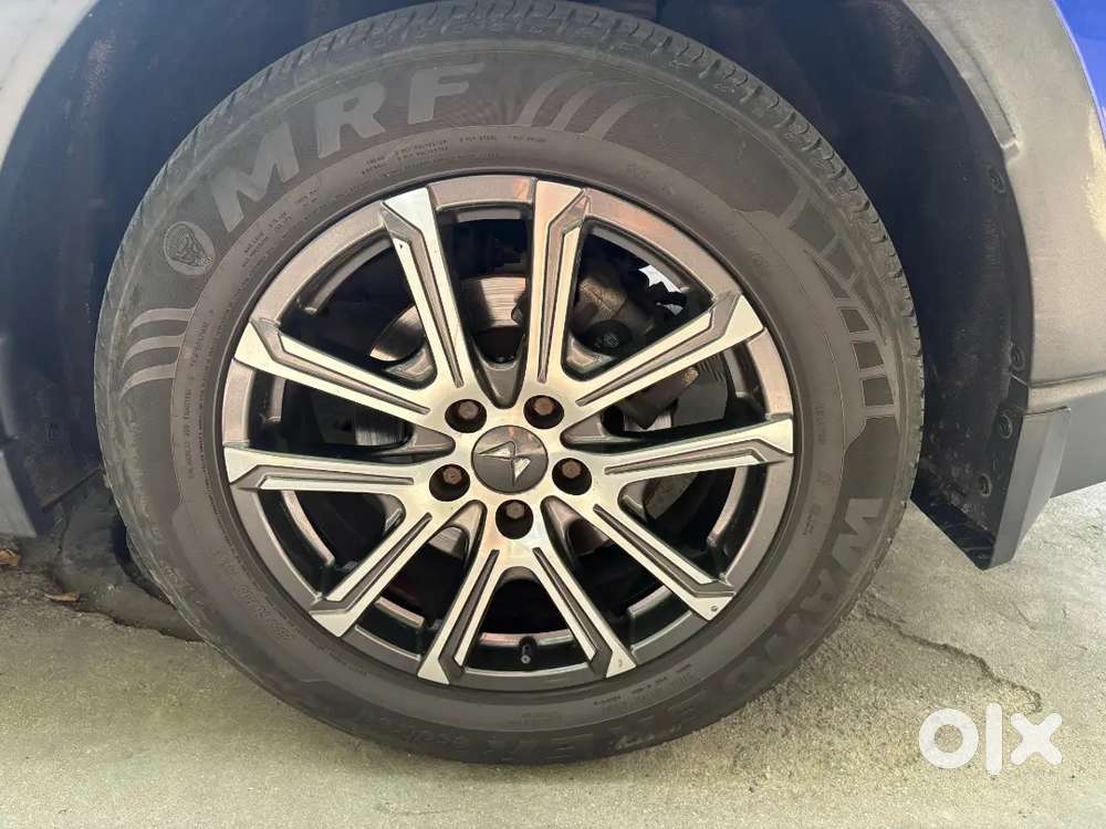 Mahindra Xuv700 Ax7l 2022 Diesel 69900 Km Driven