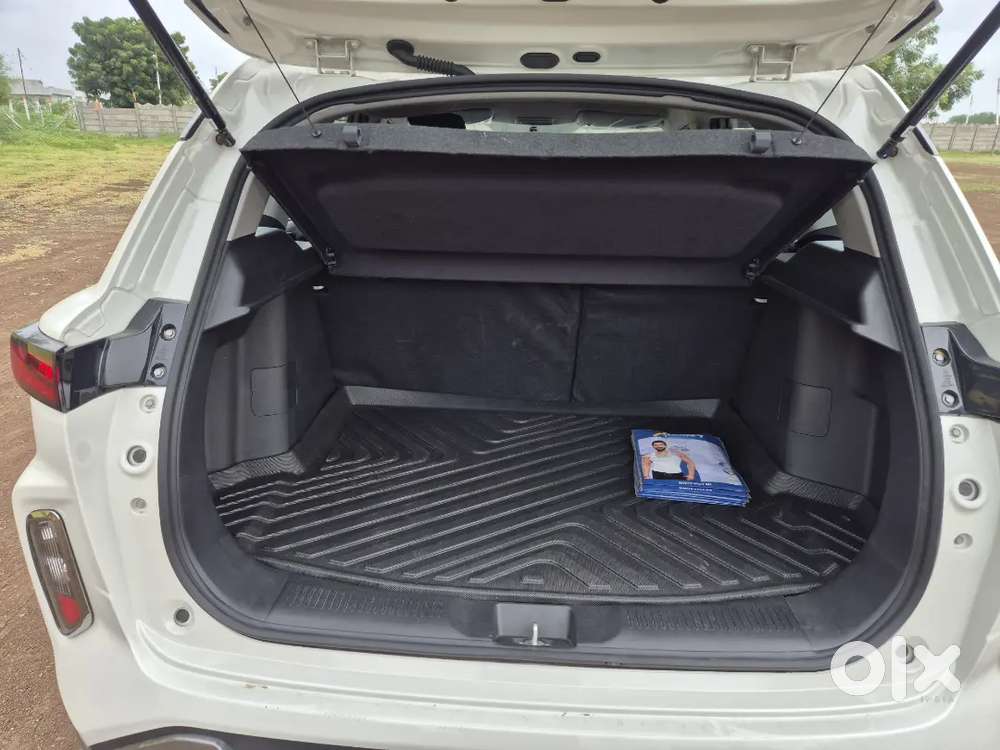 Toyota Urban Cruiser 2026 Hyryder Drive