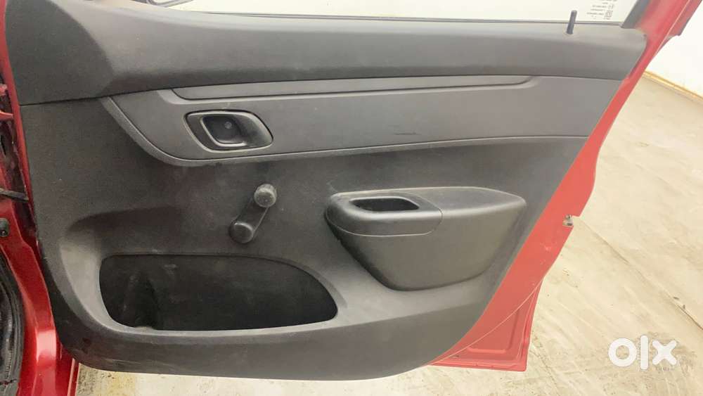 Renault Kwid 1.0 Rxl 02 Anniversary Edition, 2017, Petrol