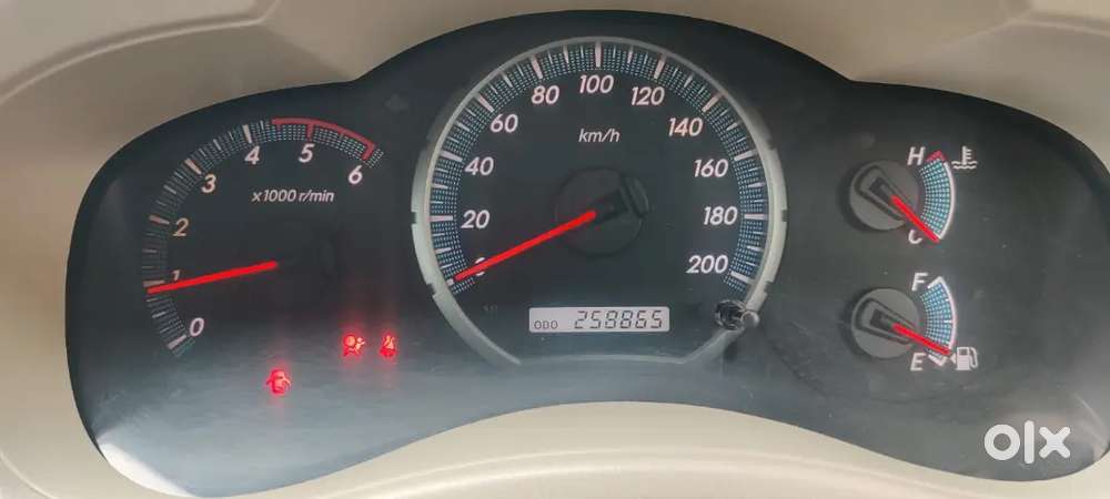 Toyota Innova 2012 November