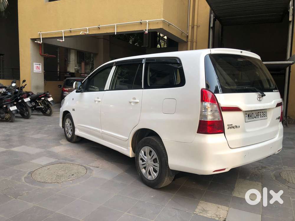 Toyota Innova Crysta G 8 Str, 2016, Diesel