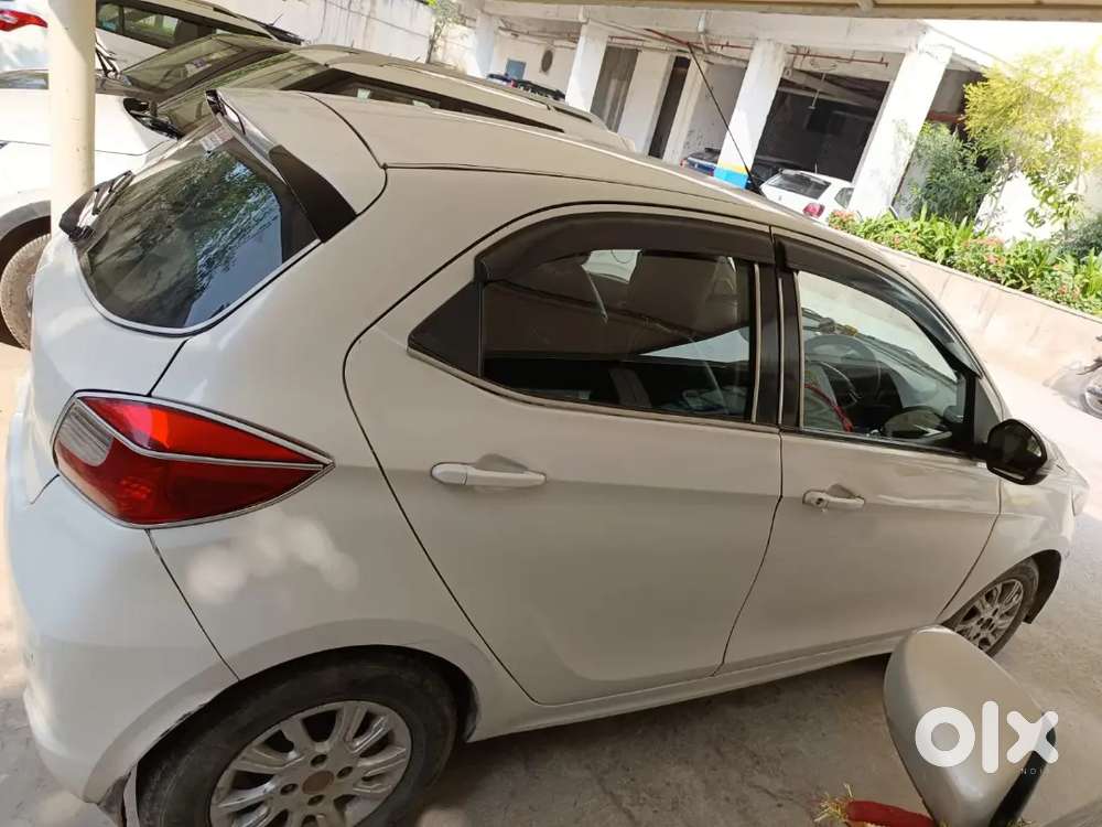 Tata Tiago 2017 Cng & Hybrids 92000 Km Driven