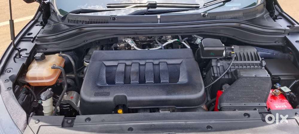 Mahindra Xuv700 2.2 Ax 7 Diesel At Str, 2023, Diesel
