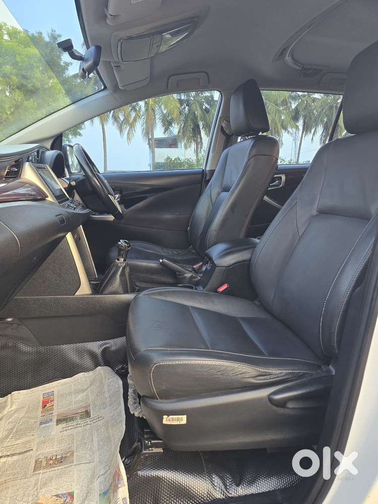 Toyota Innova Crysta 2.4 Z 7 Str, 2016, Diesel