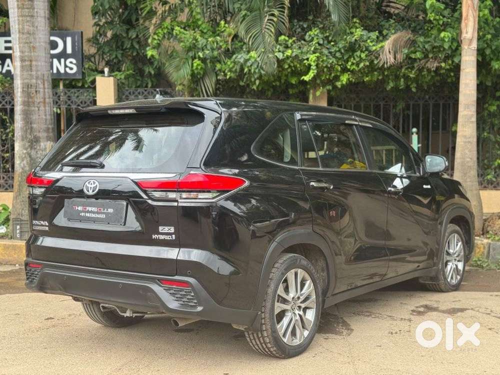 Toyota Innova Hycross 2.0 Zx Hybrid 7 Str, 2023, Petrol