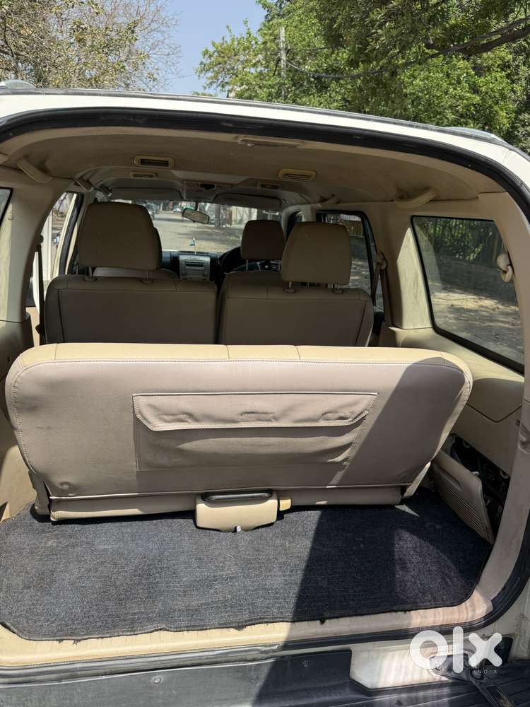 Ford Endeavour 2.2 Trend At 4x2, 2012, Diesel