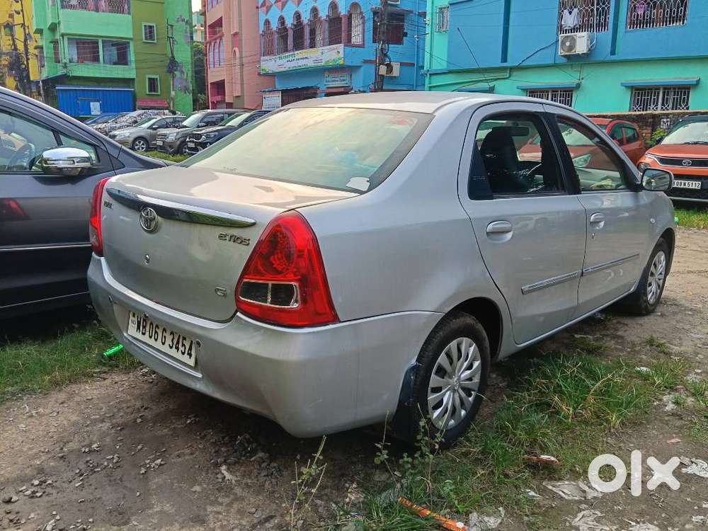 Well Maintained Toyota Etios 2011 Version Etios G