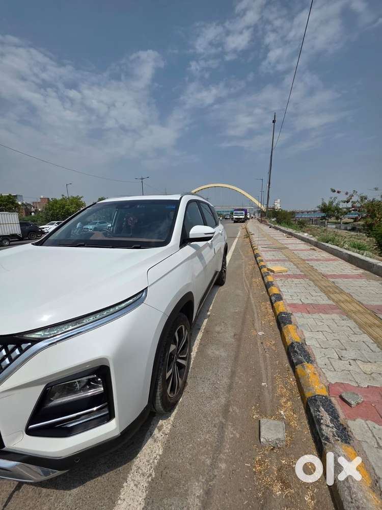 Mg Hector Plus Savvy 2024