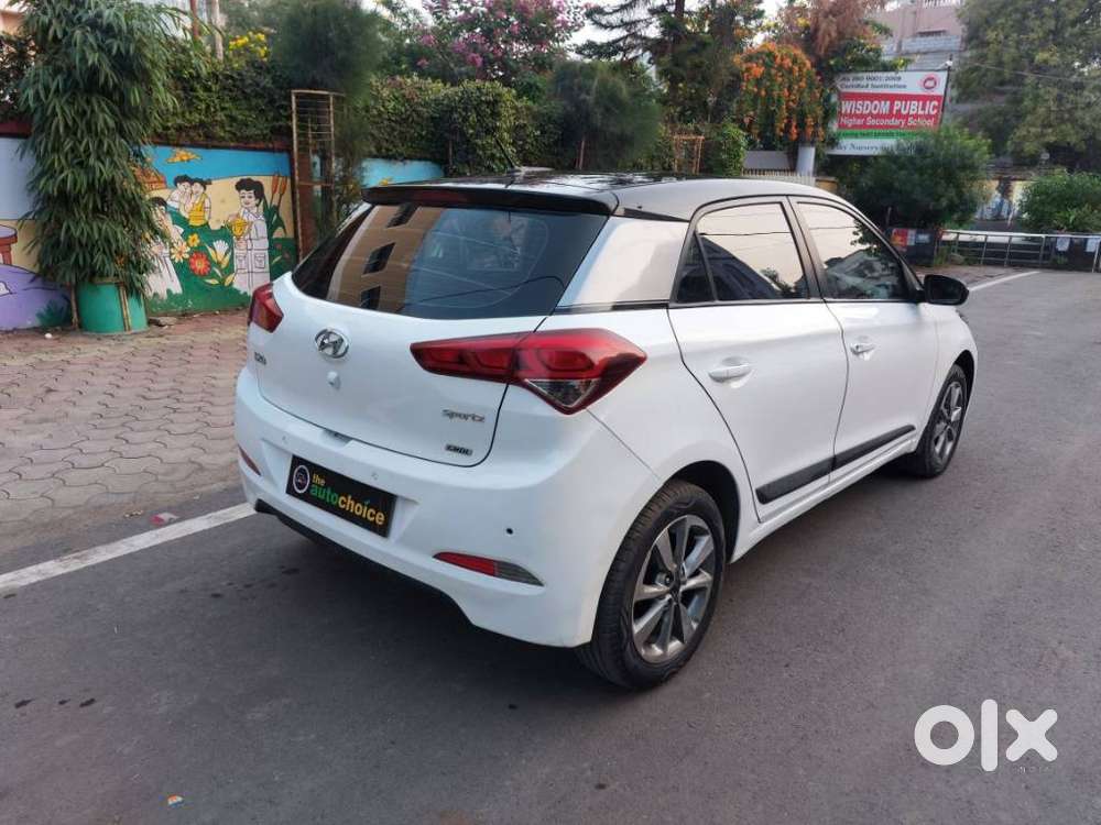 Hyundai I20 Sportz Plus Dual Tone, 2015, Diesel