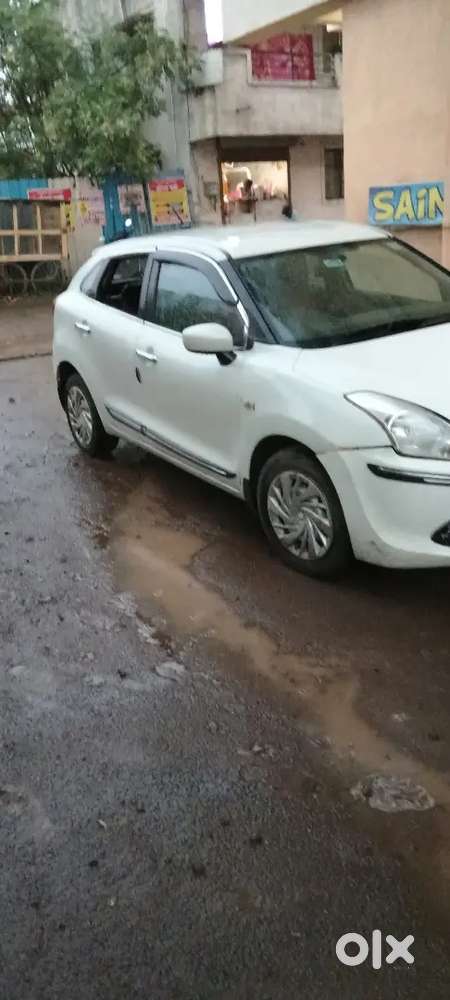 Maruti Suzuki Baleno Sigma 2017
