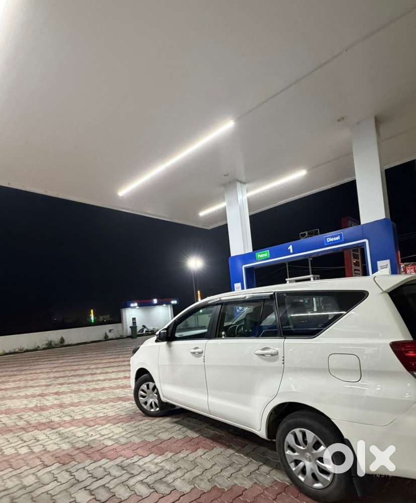 Toyota Innova Crysta Diesel Manual 2025