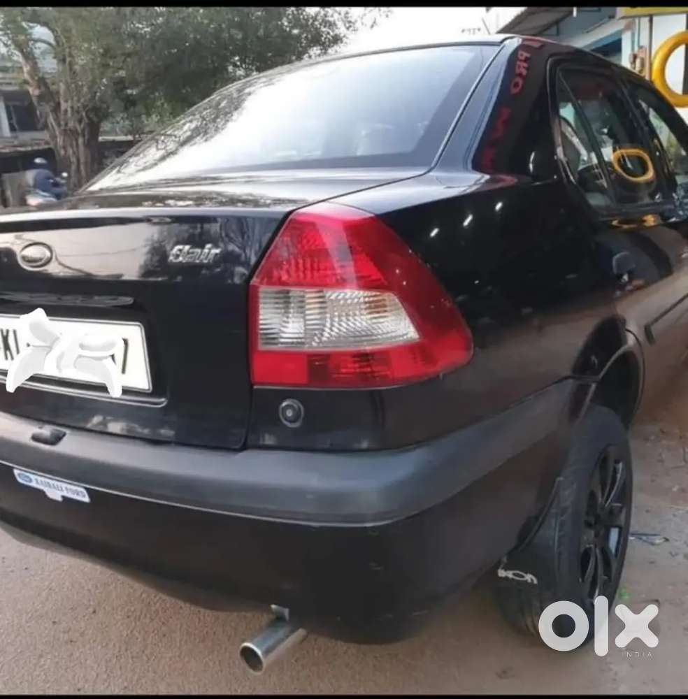 Ford Ikon Petrol 2006
