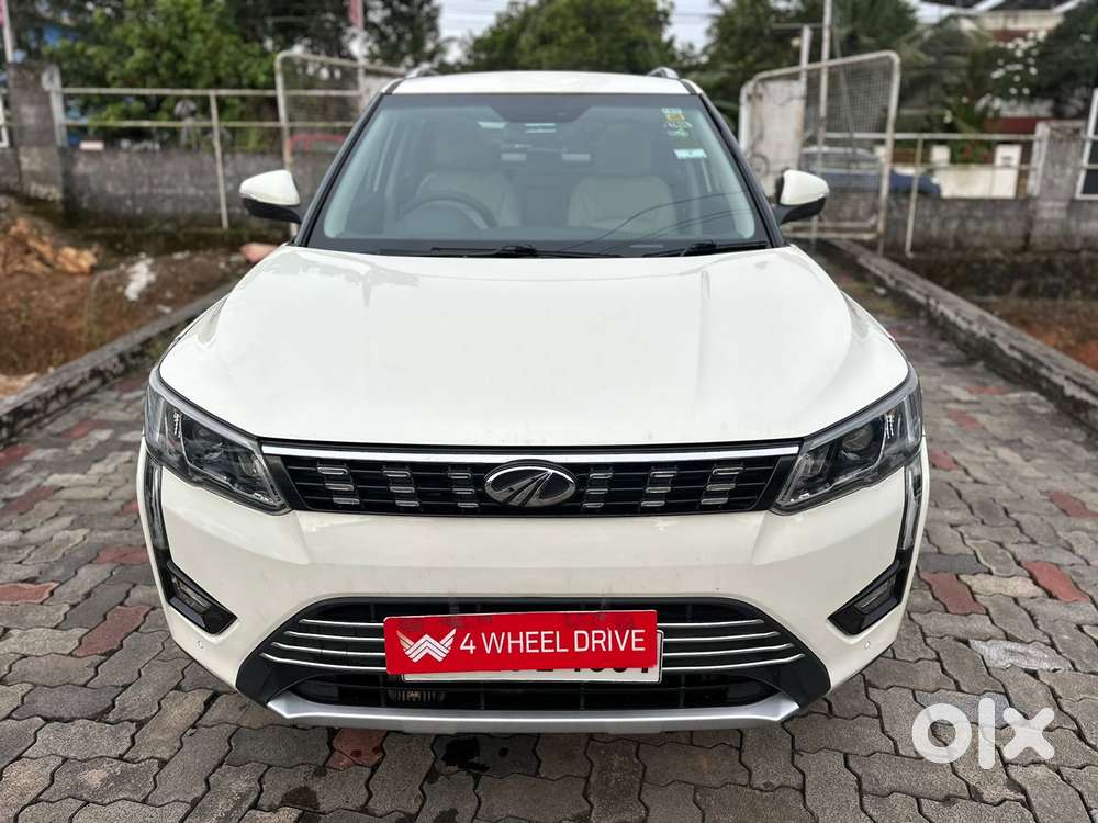 Mahindra Xuv300 W8 Option, 2020, Petrol