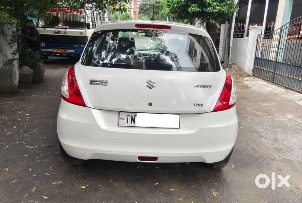 Maruti Suzuki Swift Vxi 2014 Petrol Manual