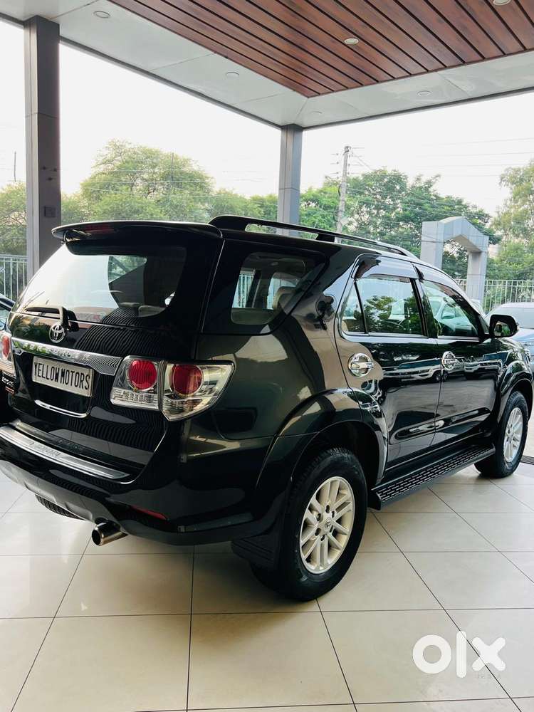 Toyota Fortuner 3.0 4x2 Automatic, 2013, Diesel