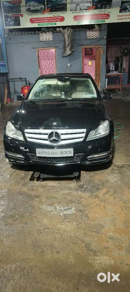 Mercedes-benz C-class 2013 Diesel 188000 Km Driven
