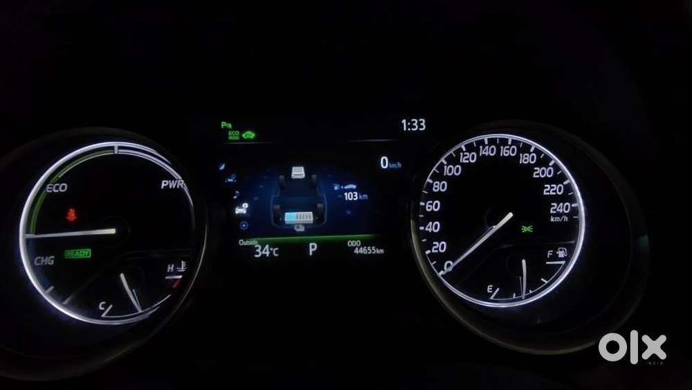 Toyota Camry Hybrid, 2019, Petrol