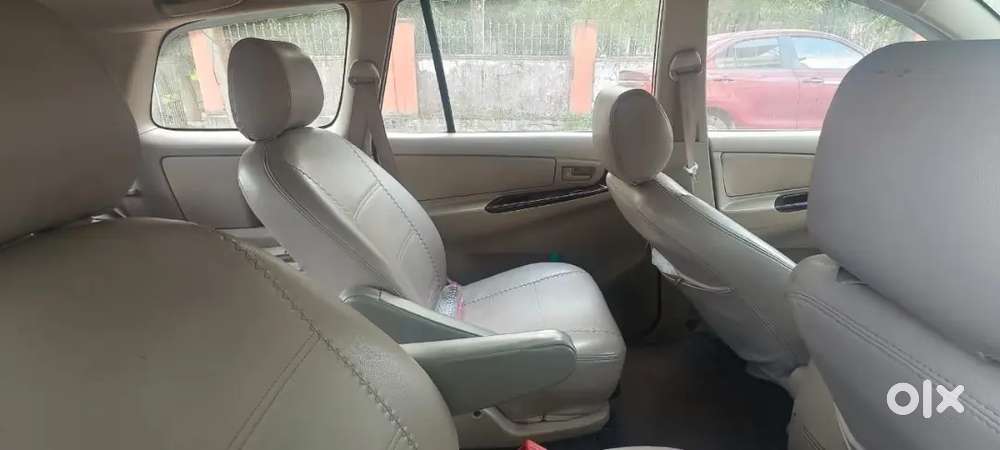 Toyota Innova 2.5 Gx 2008