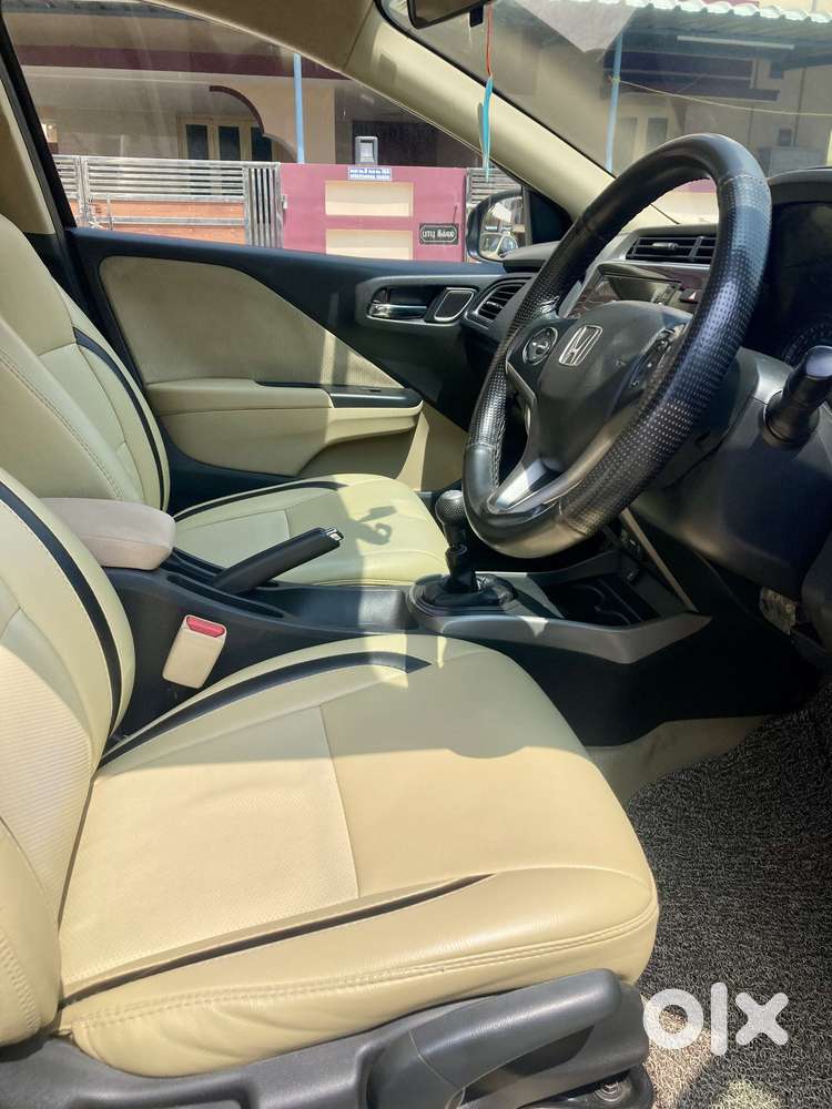 Honda City I-vtec V, 2017, Petrol