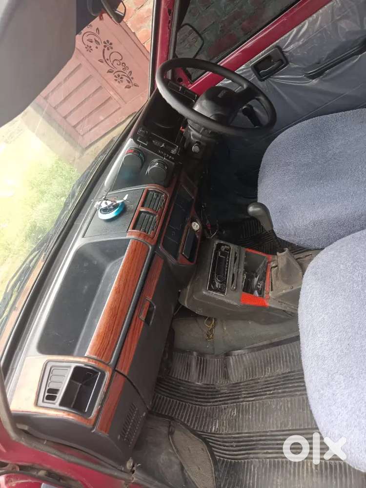 Good Condition Original Paint Best Music System