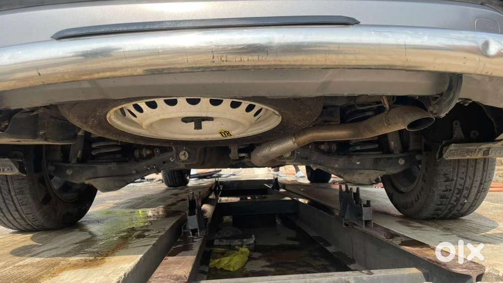 Mahindra Xuv700 2024 Diesel 13300 Km Driven