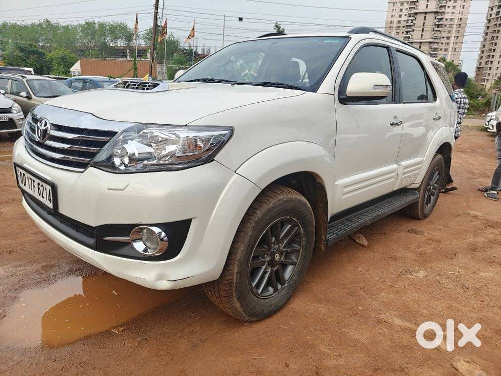Toyota Fortuner 3.0 Ltd, 2015, Diesel