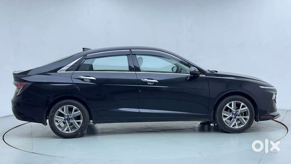 Hyundai Verna 1.5 Sx Petrol Mt, 2024, Petrol
