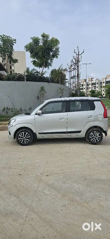 Well-maintained Wagonr Zxi Amt Available For Sale!