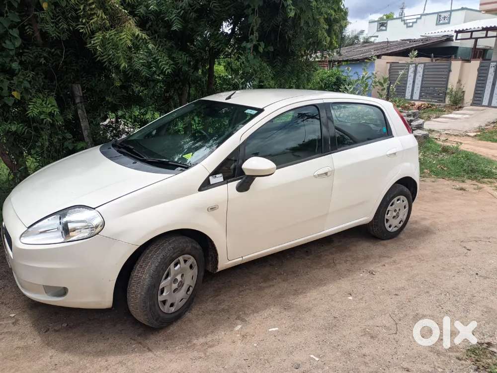 Fiat Grand Punto 2010,very Less Price ,contact For Price Negotiable