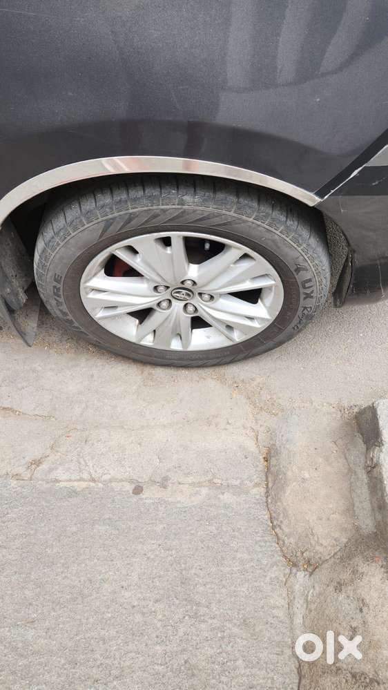Toyota Innova Crysta 2.8 Zx At, 2016, Diesel