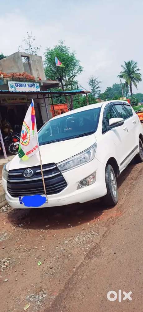 Toyota Innova Crysta 2017