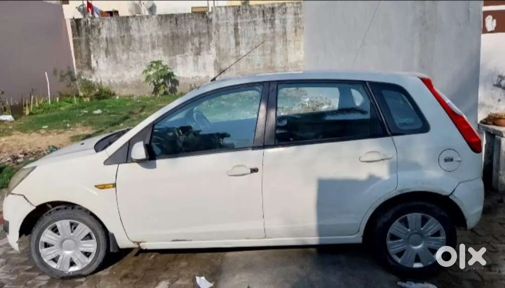Ford Figo 2012 Diesel Well Maintained
