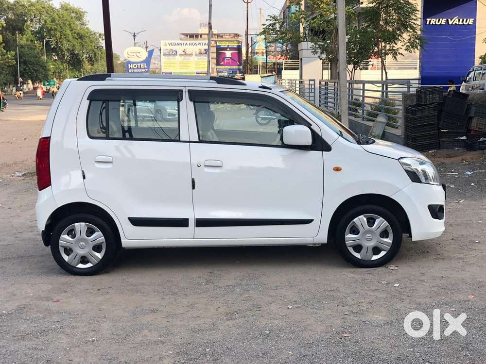 Maruti Suzuki Wagon R 1.0 Vxi Amt, 2018, Petrol