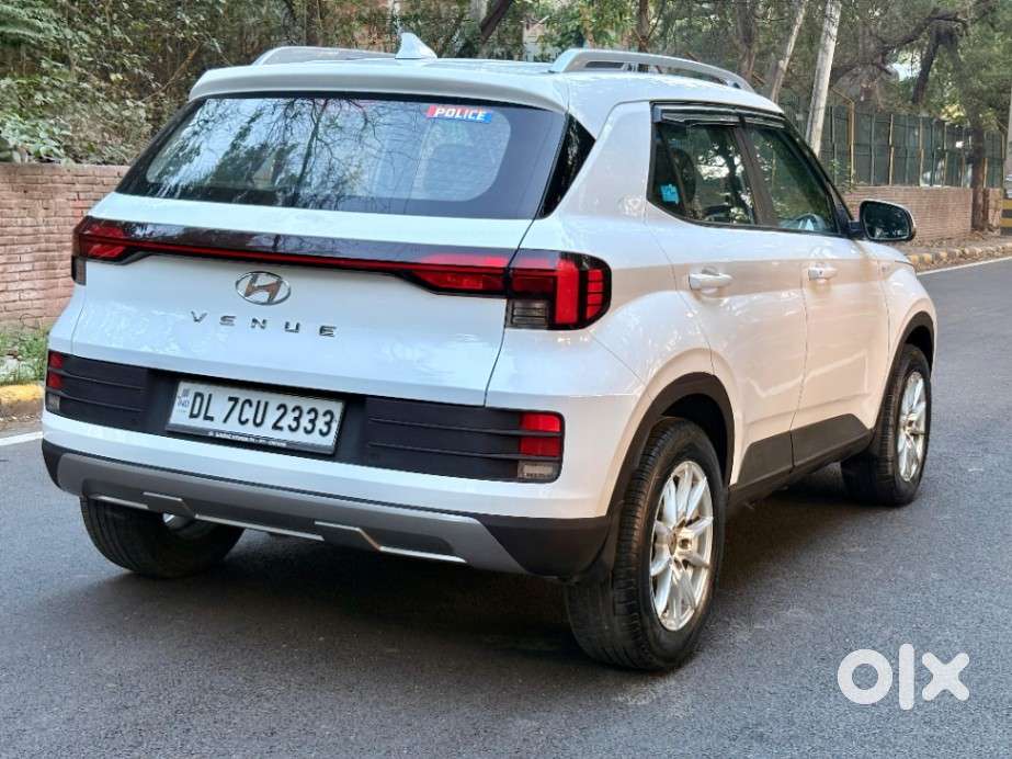 Hyundai Venue S 1.2 Petrol, 2022, Petrol