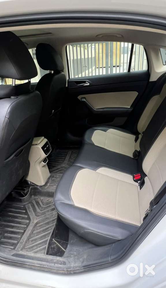 Skoda Slavia 1.5 Tsi Style At, 2023, Petrol