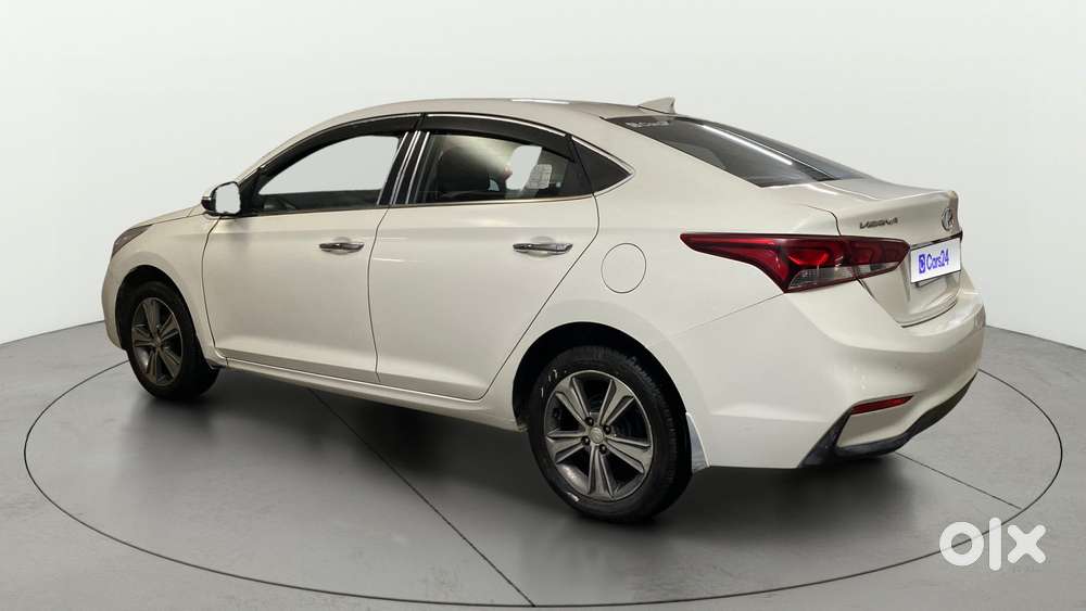 Hyundai Verna 1.6 Vtvt Sx, 2019, Petrol