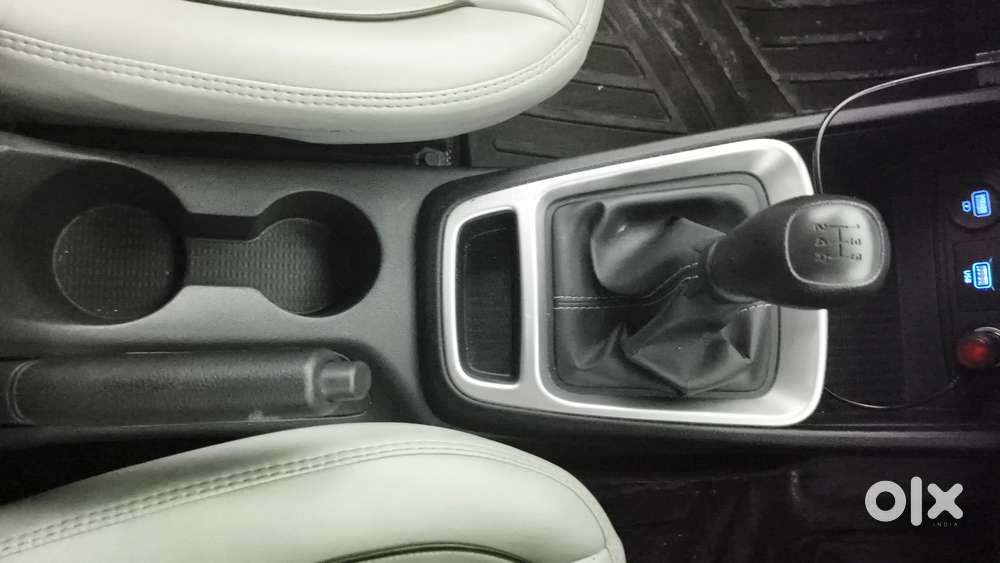 Hyundai Venue 1.2 S Plus, 2021, Petrol