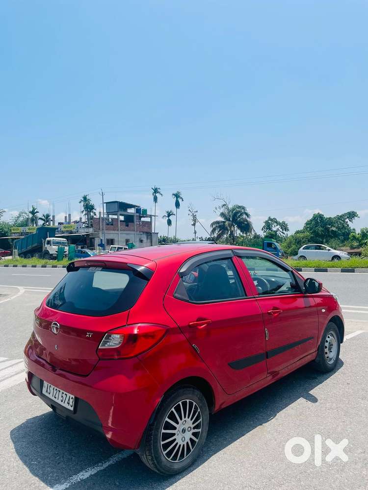 Tata Tiago 1.2 Revotron Xt, 2018, Petrol