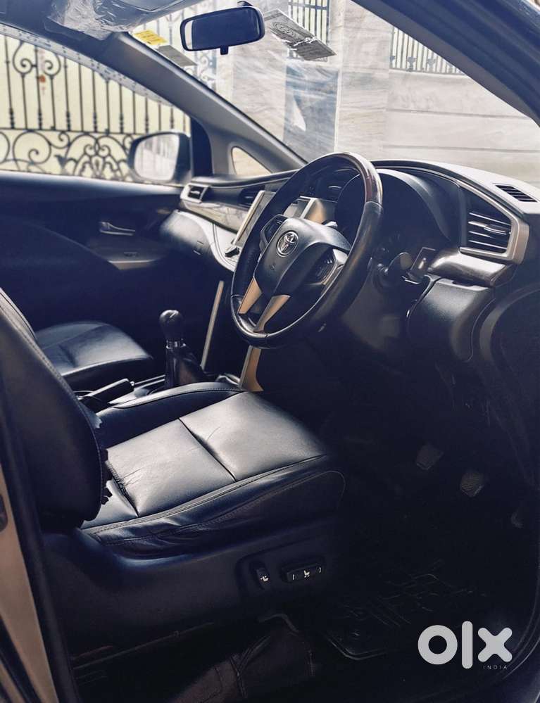 Toyota Innova Crysta 2.8 Z, 2017, Diesel