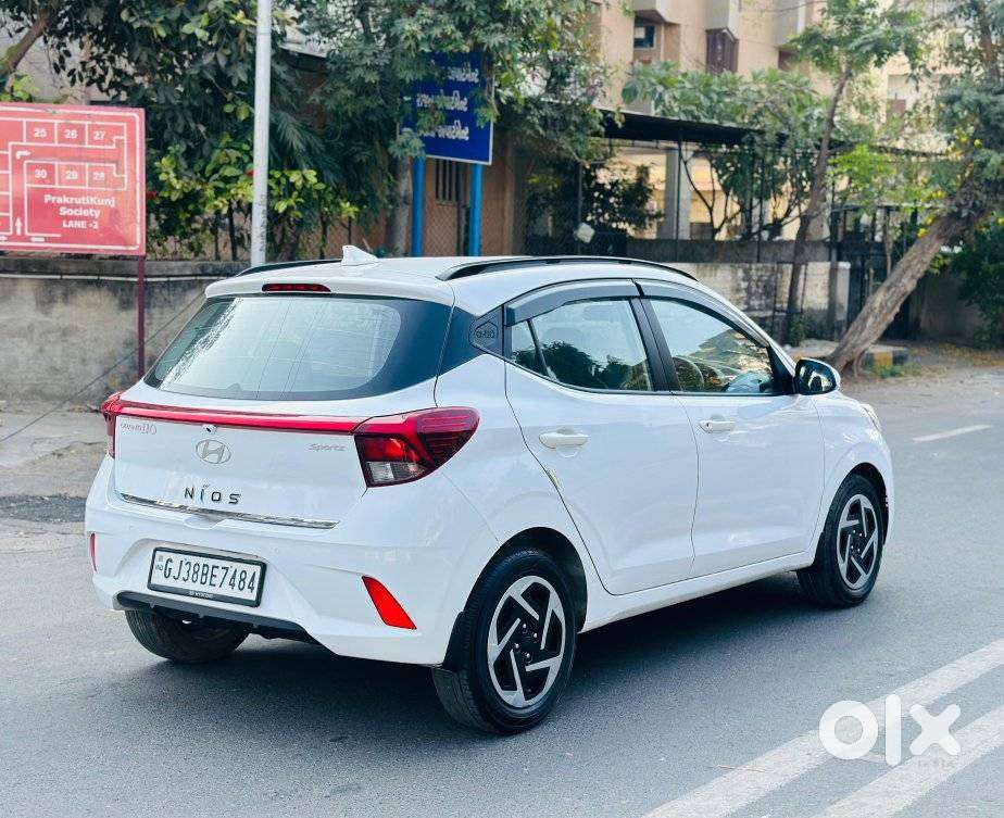 Hyundai Grand I10 Nios Sportz, 2023, Cng & Hybrids