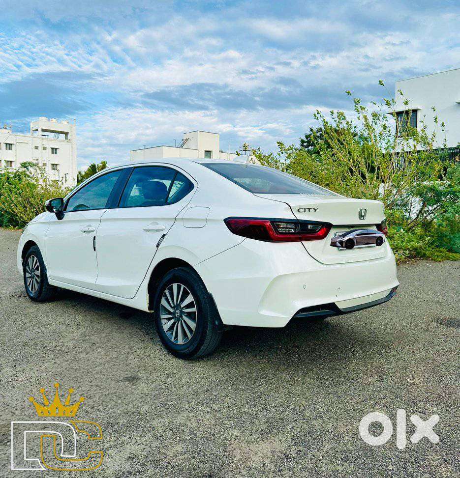 Honda City 1.5 V 5th Gen I-vtec Mt, 2024, Petrol