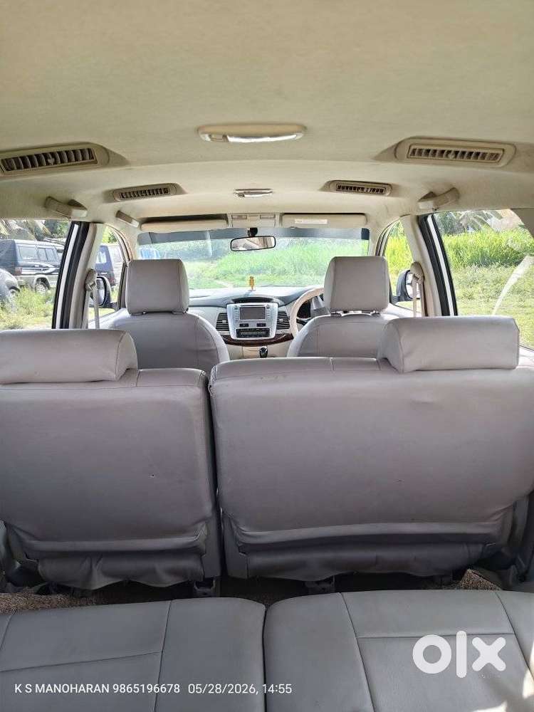 Toyota Innova 2.5 Vx 8 Str, 2012, Diesel