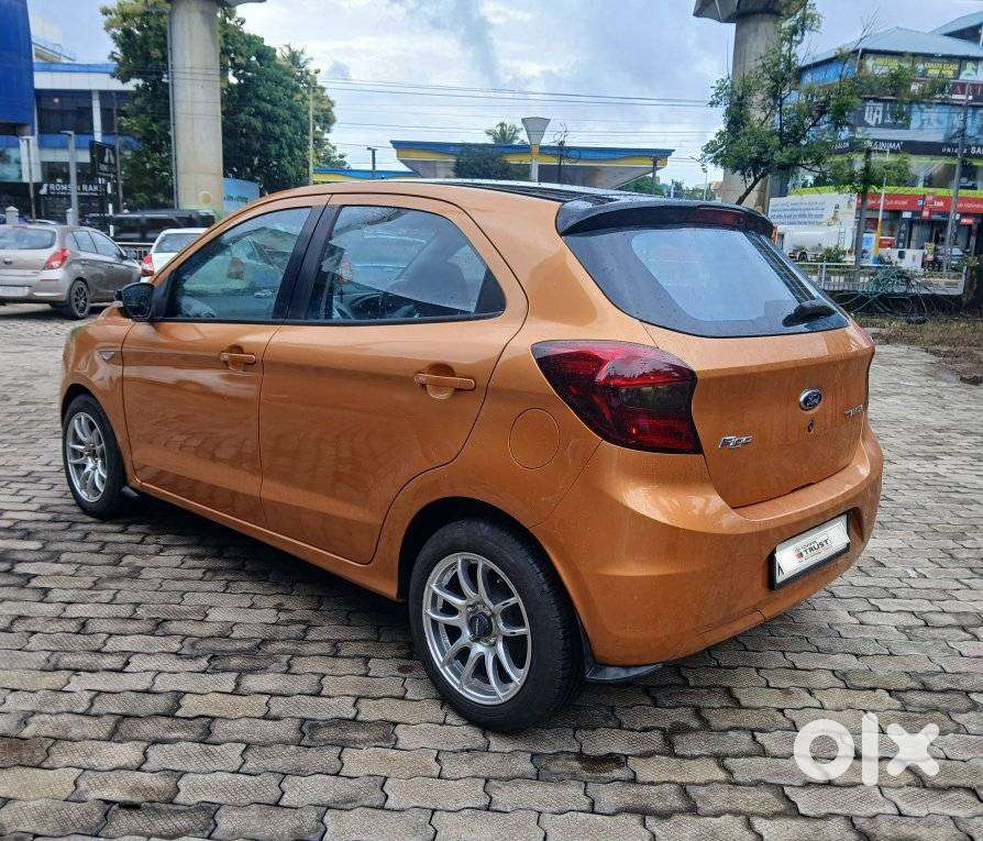Ford Figo 2012-2015 Petrol Titanium, 2016, Petrol