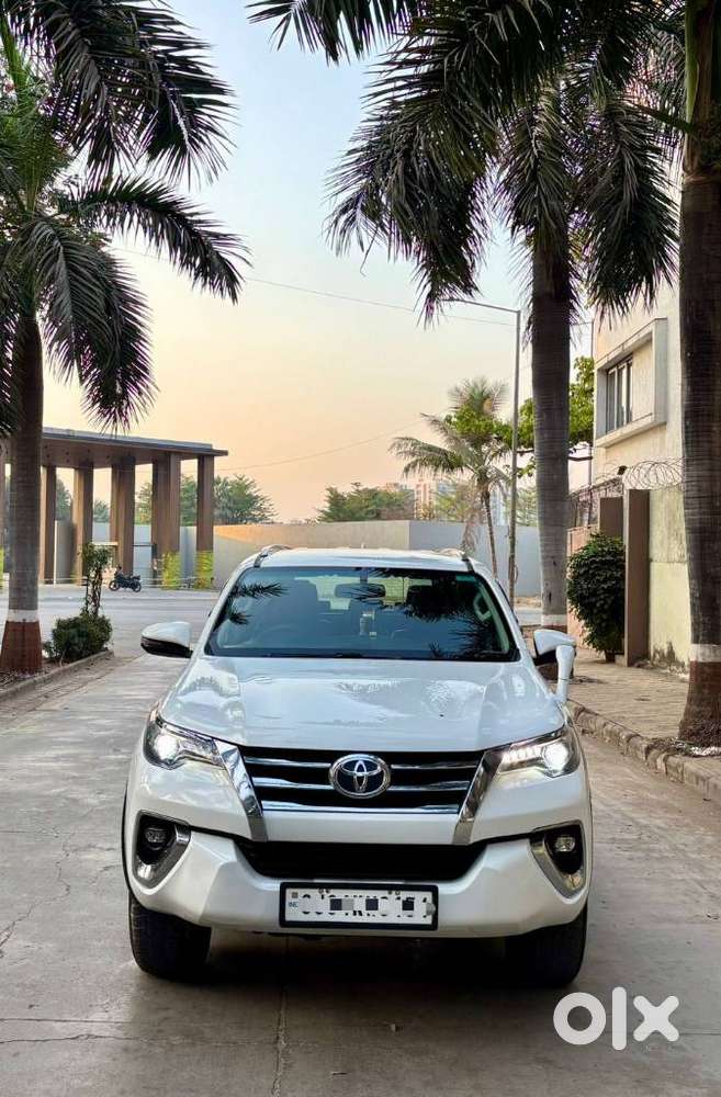 Toyota Fortuner 4x2 At 2.8 Diesel, 2019, Diesel